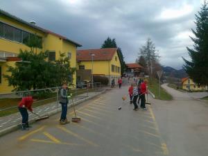 Čistilna akcija v KS Planina pri Sevnici
